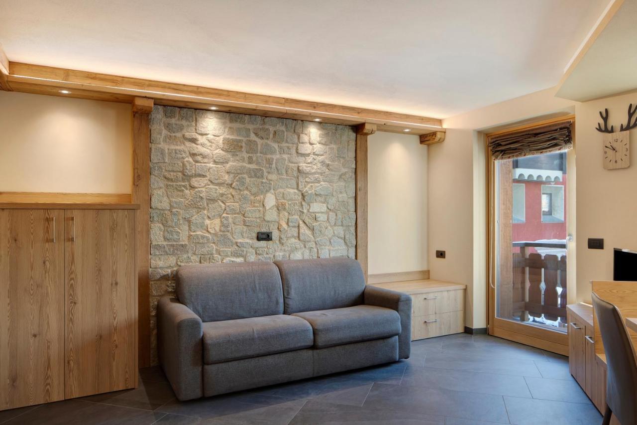 Rasia Residence Relax Stone Livigno Exterior photo