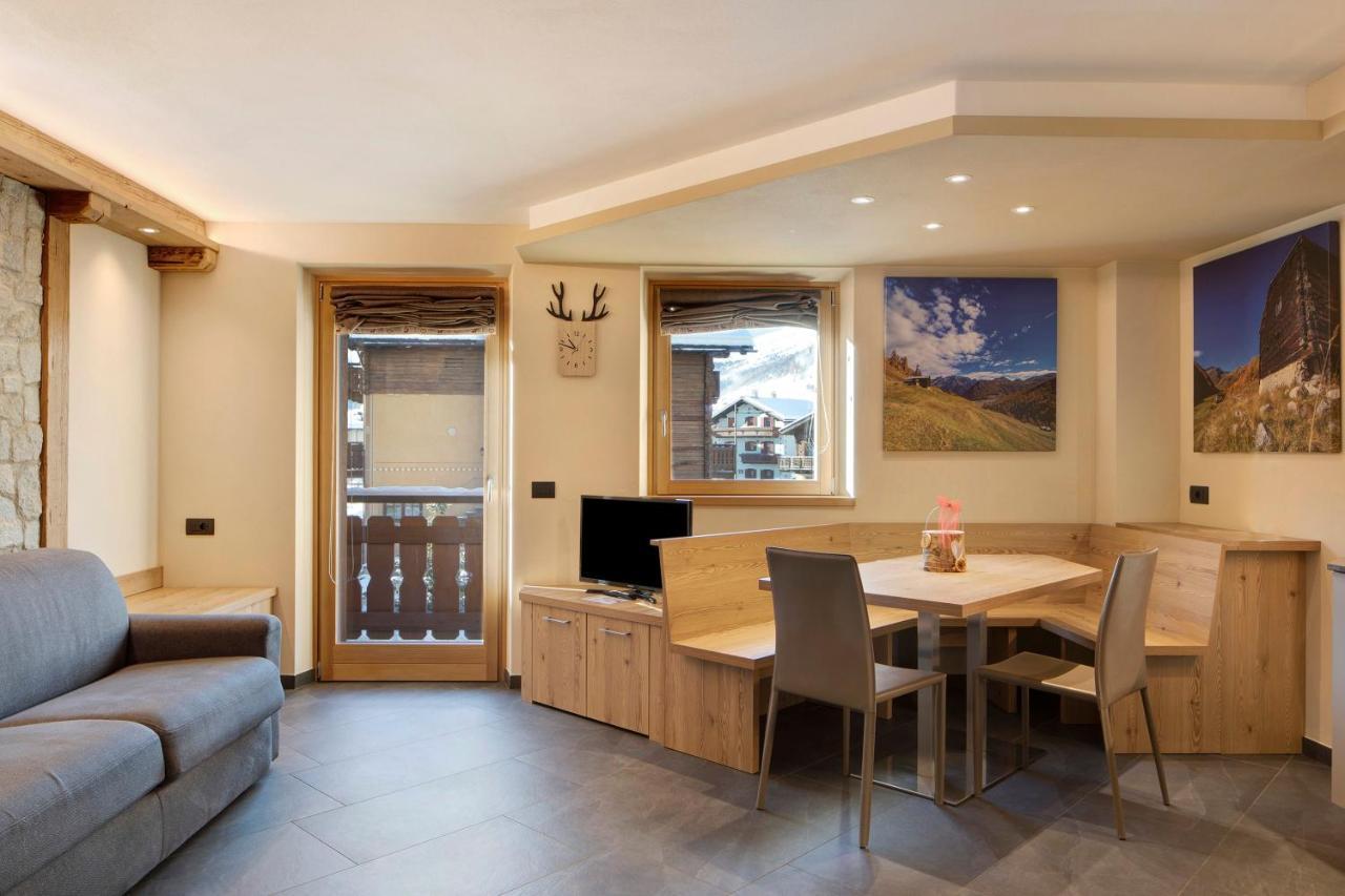 Rasia Residence Relax Stone Livigno Exterior photo
