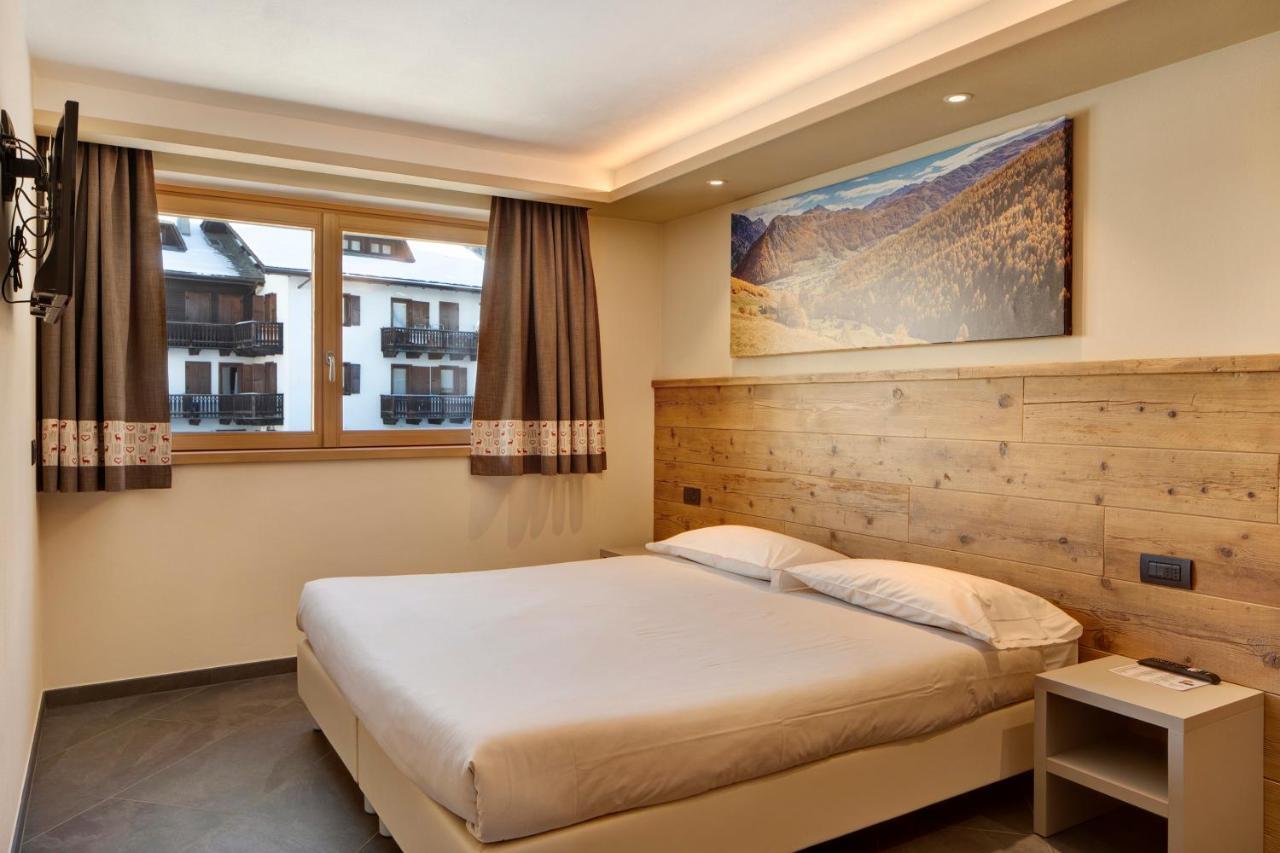 Rasia Residence Relax Stone Livigno Exterior photo