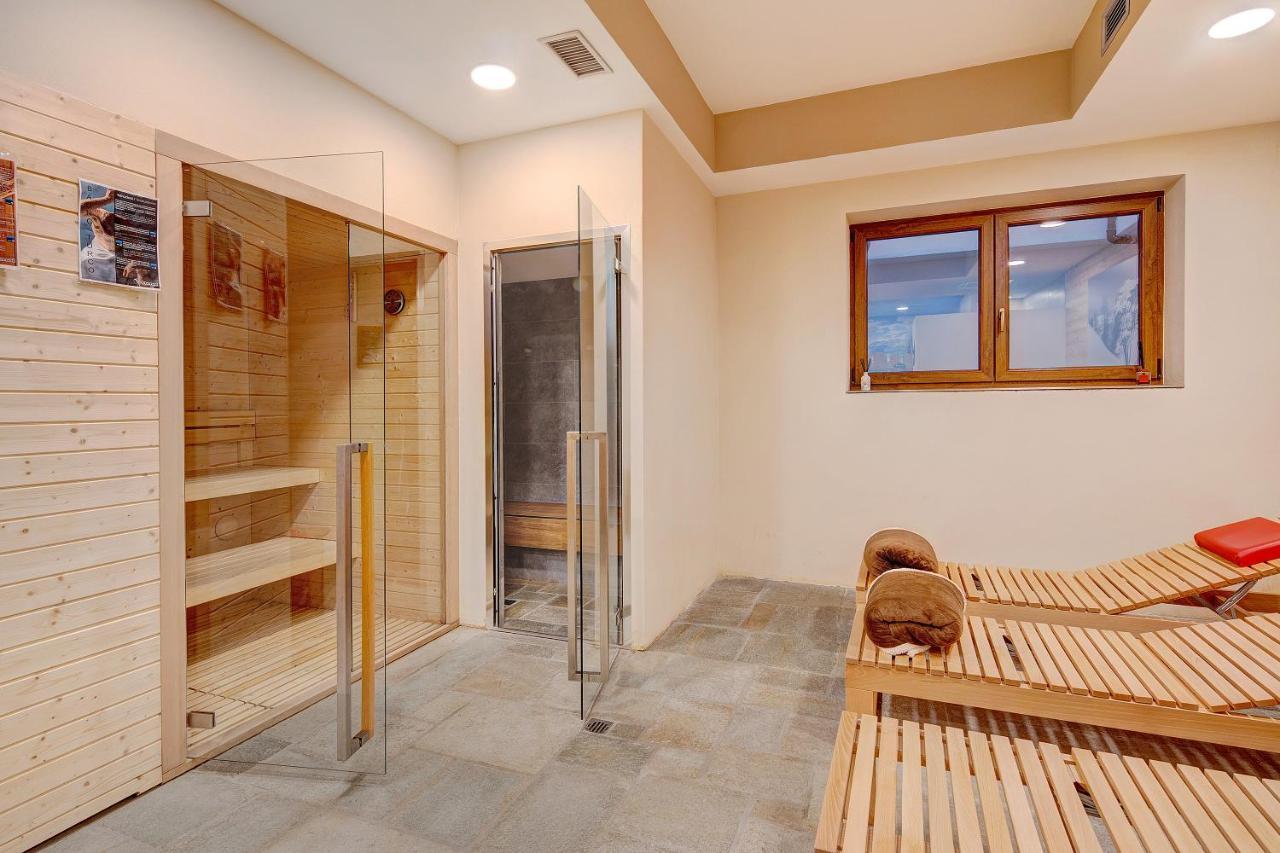 Rasia Residence Relax Stone Livigno Exterior photo